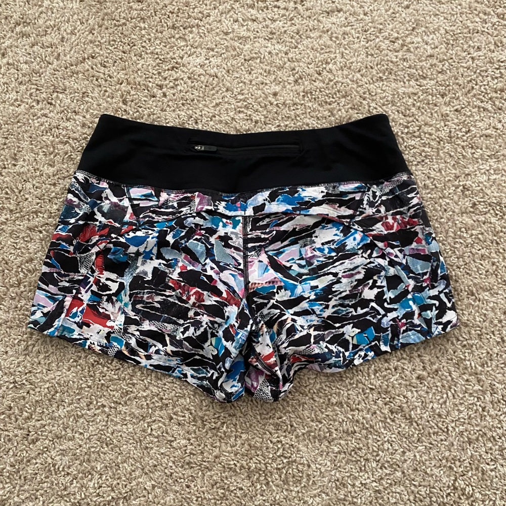 Lululemon Speed Up Mid-Rise Lined Short 4”